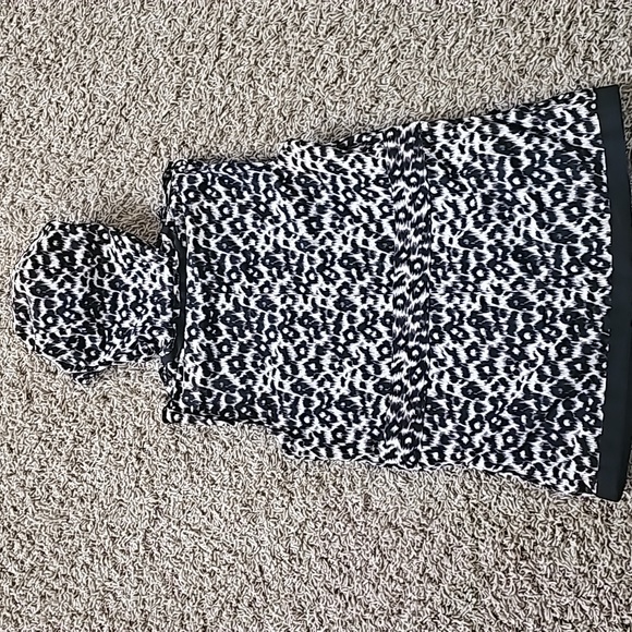 T Tahari Hooded Vest Zip-Up Ruffle Sleeveless Hoodie Small - Picture 5 of 8